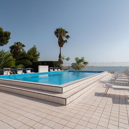 Mercure Delfino Taranto Esterno foto